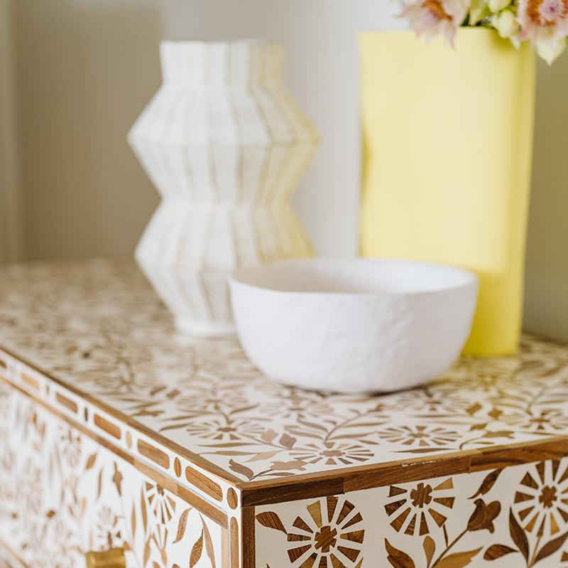 Decorative vase