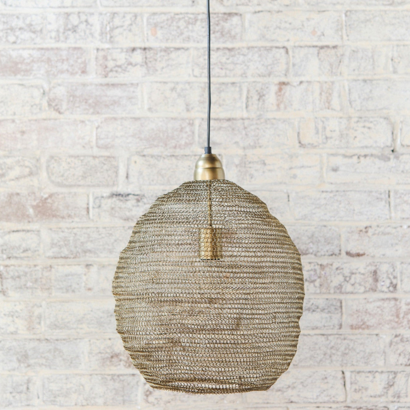 Wire mesh pendant lights